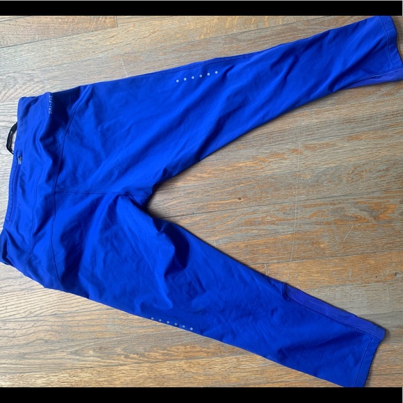 Royal blue Nike leggings with mesh - Picture 4 of 6